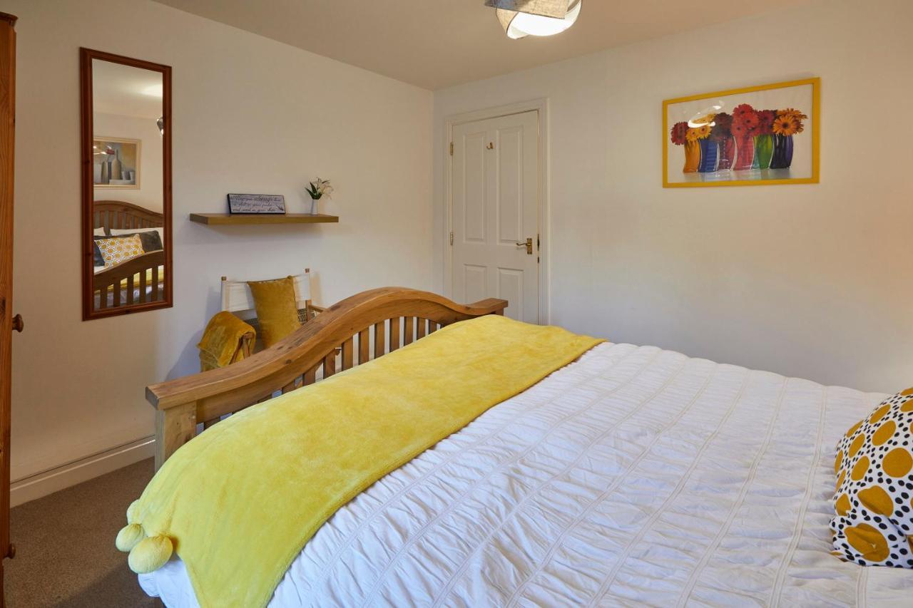 Host & Stay - Riverrun Whitby Exteriör bild